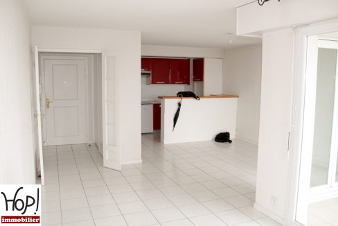 Bayonne-appartement-T2-terrasse-cellier-parking-0618-09