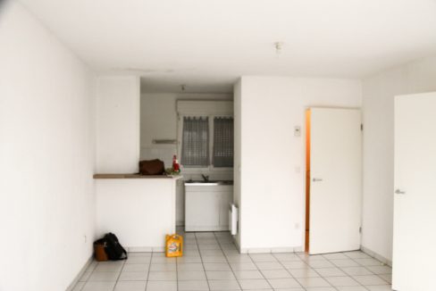 Saint-Medard-en-Jalles-appartement-T2-balcon-2-places-de-parking-0317-08