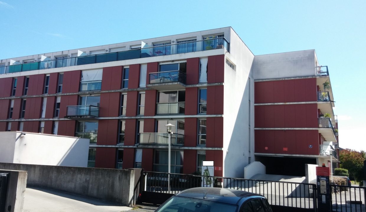 bordeaux-chartrons-t2-appartement-balcon-parking-1117-1