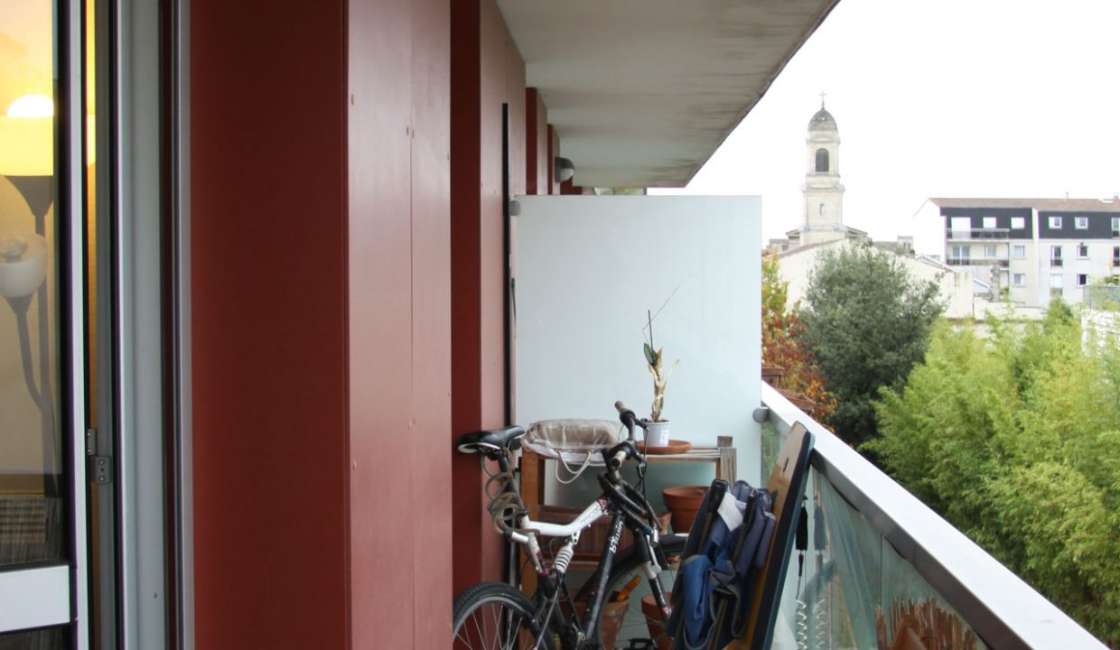 bordeaux-chartrons-t2-appartement-balcon-parking-1117-3