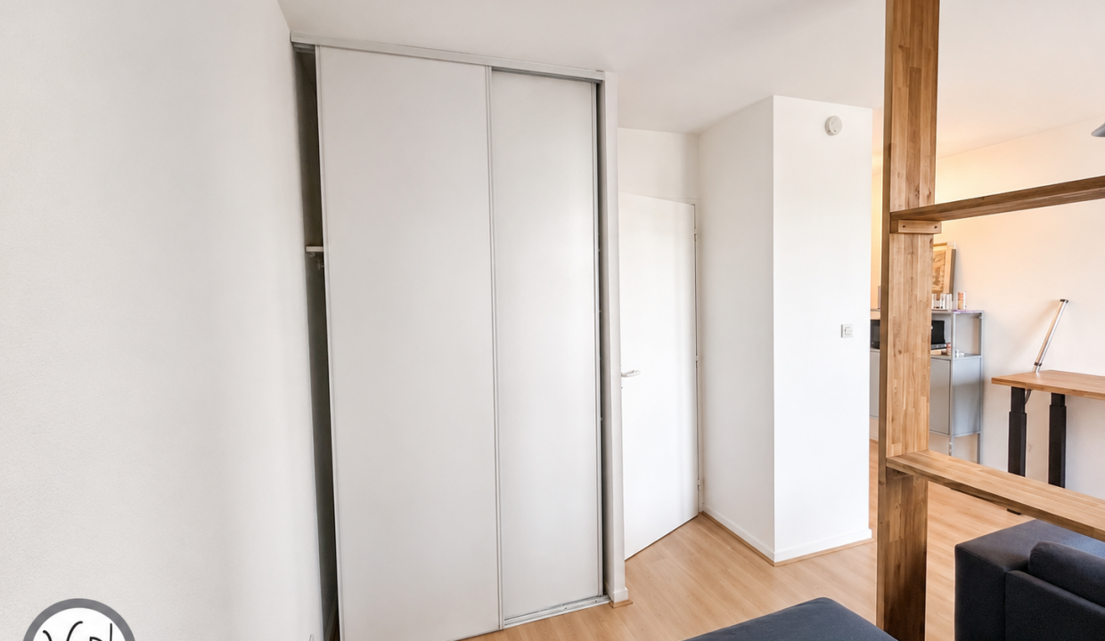 Locatrion T1 Bordeaux Meublé 1 (10)